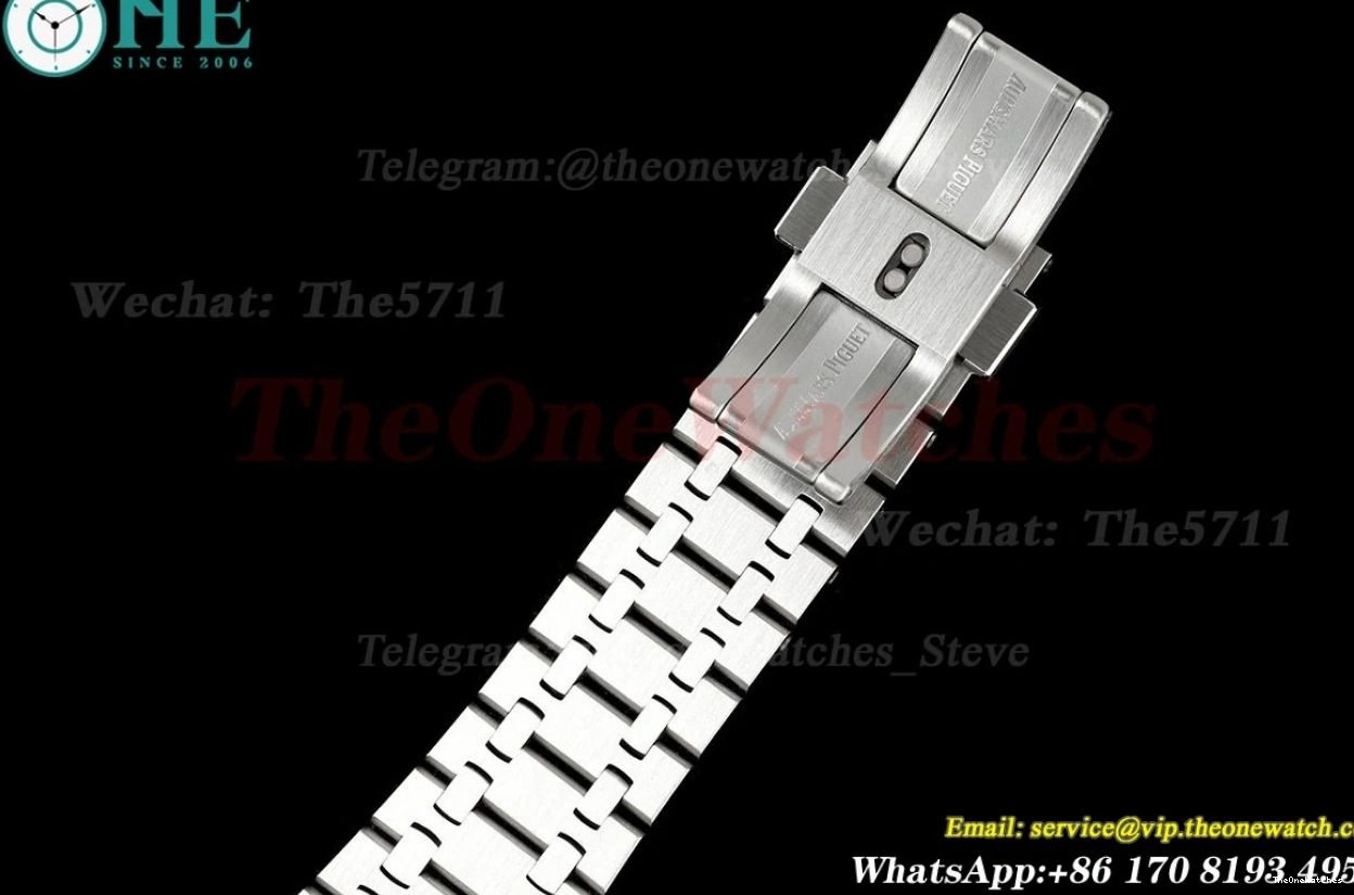 Royal APSF Super XX Oak KAWS SS Dial 41mm SS Clone A4302 1229